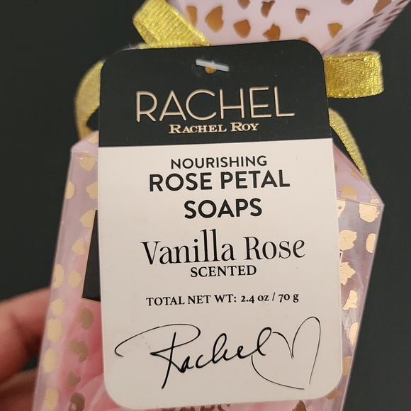 NWT Rachel Roy Rose Petal Soap 2.4 oz - Picture 2 of 6